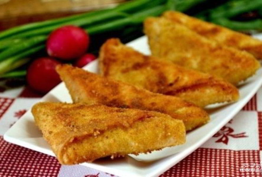 Треугольники из лаваша с сыром