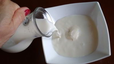 трубочки из лаваша, запеченные в соусе