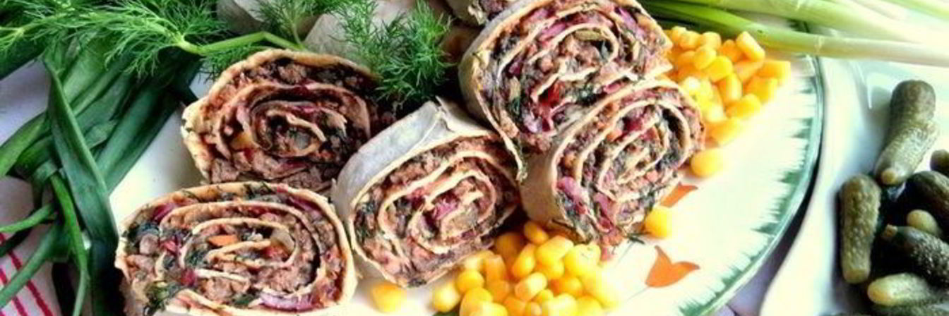 Закуска из фасоли в лаваше Сытная