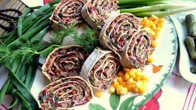 закуска из фасоли в лаваше сытная