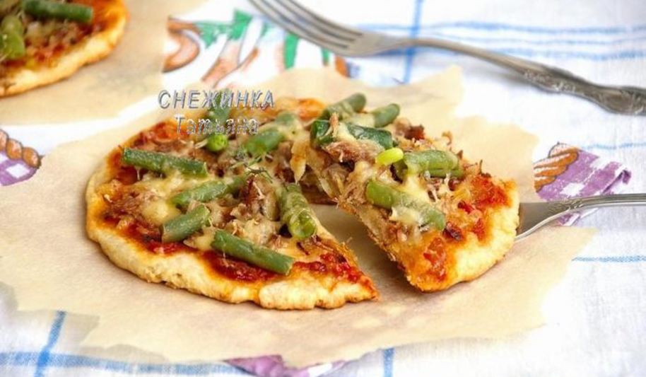 Рецепт домашних творожных лепешек с мясом, овощами и сыром