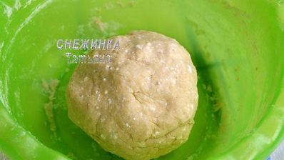 домашние творожные лепешки с мясом, овощами и сыром