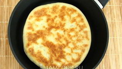 дрожжевые лепешки на сковороде