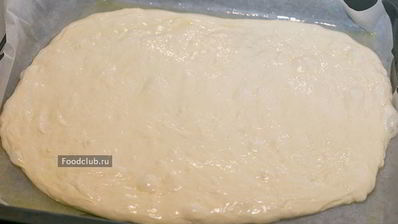 фокачча с чесноком и розмарином