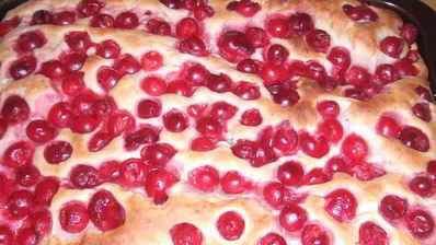 фокачча с вишней xxl