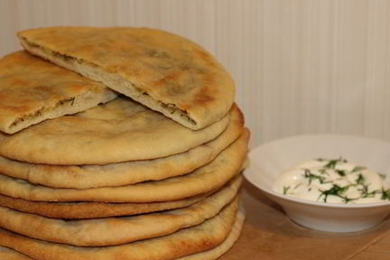 Лепешки на кефире с сыром