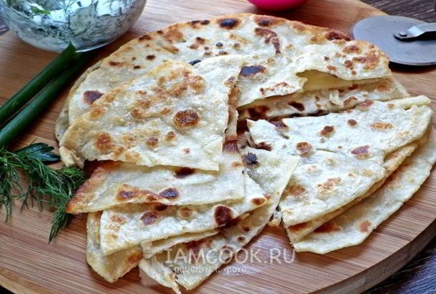 Лепешки на воде и муке на сковороде