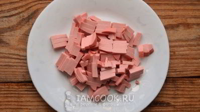 лепешки с сыром и колбасой на кефире