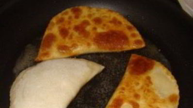 лепешки с сыром