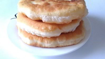 лепешки с яичницей и рукколой