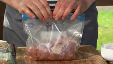 пита с индейкой и салатом