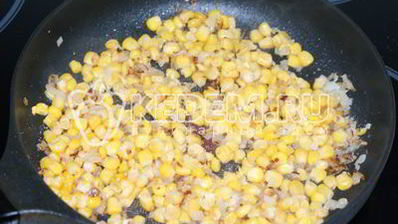 пита с начинкой из печени трески