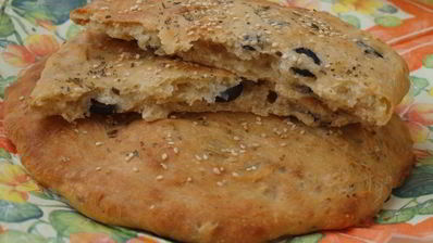пряная фокачча с маслинами