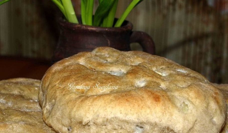 Рецепт пшенично-ржаных лепешки с луком