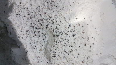 слоеные лепешки на топленом масле с сезонной зеленью