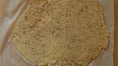 сырно-ореховая лепешка