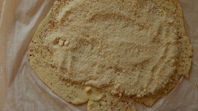 сырно-ореховая лепешка