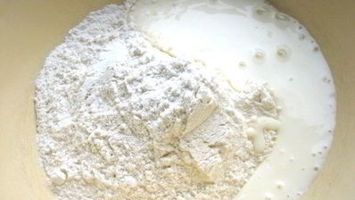 сырно-тыквенные лепешки с колбасой и зеленью