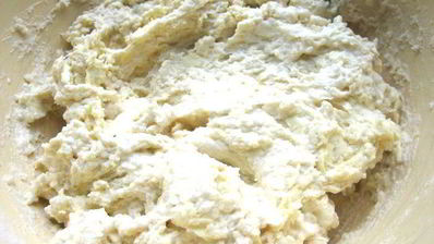 сырно-тыквенные лепешки с колбасой и зеленью