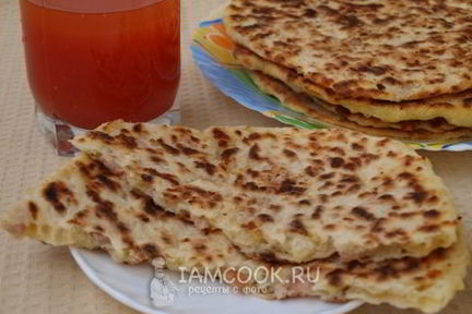 Сырные лепешки с ветчиной