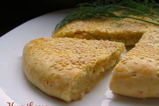 Творожно-сырная лепешка