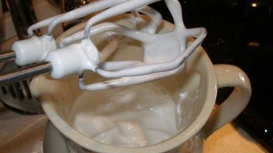 клубничные маффины с клубничным кремом