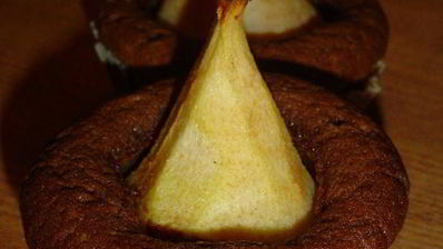 маффины с грушей и шоколадом