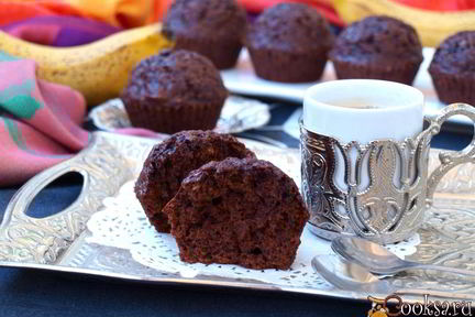 Маффины с какао и бананом