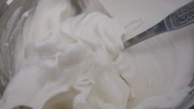 маффины с лимонным кремом и меренгой