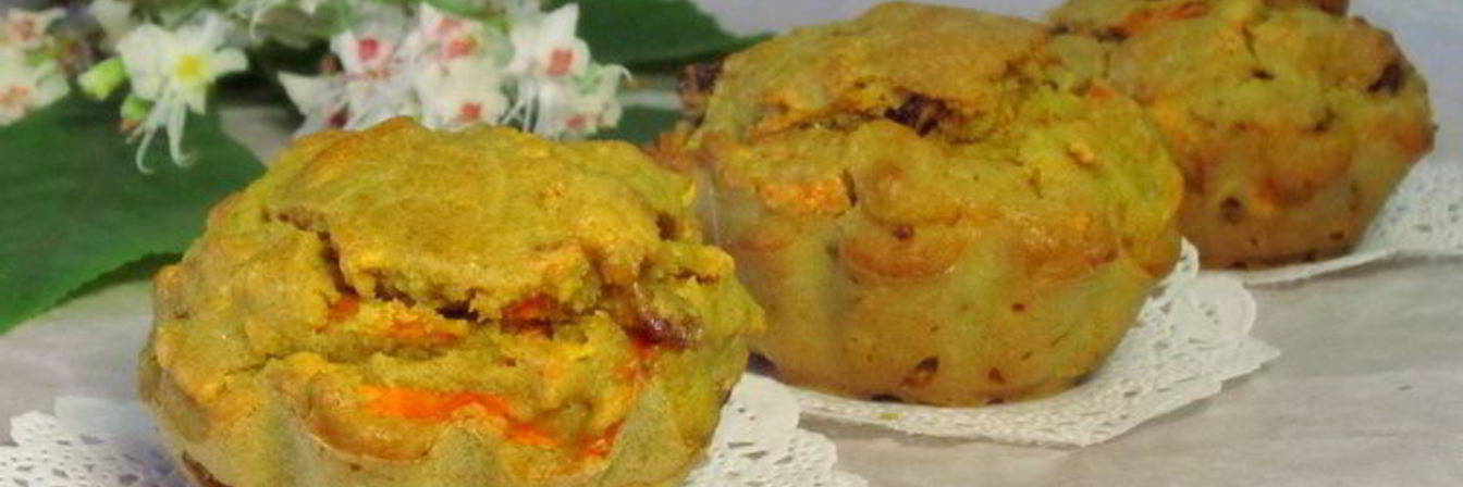 Морковно-овсяные маффины с финиками