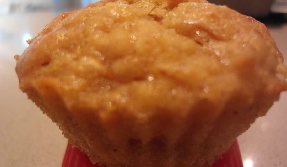 Рецепт морковных маффинов с макадамией и ананасом