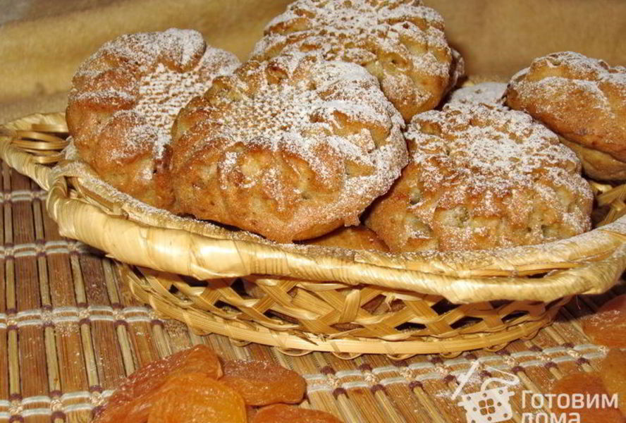 Постные яблочные маффины с курагой