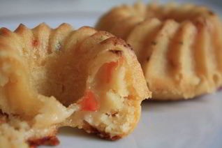 Пряные маффины с томатами, постные