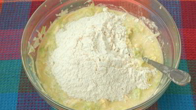 закусочные маффины с кабачком и сыром