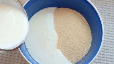 манник на кефире с апельсиновой цедрой