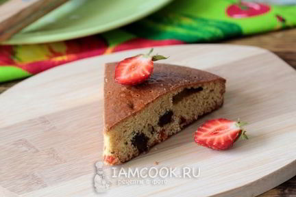 Манник на кефире с изюмом