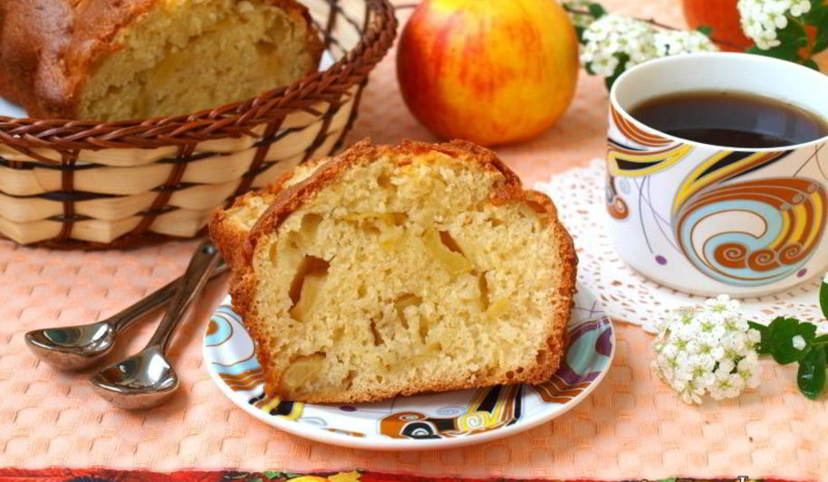 Рецепт манника на кефире с яблоками