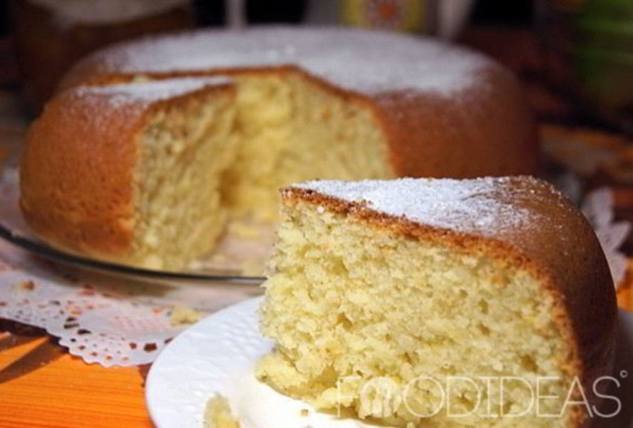 Манник на кефире в мультиварке