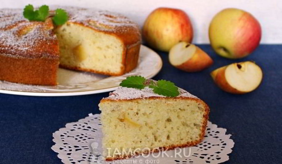 Рецепт манника на сметане с яблоками