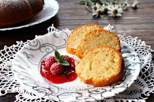 Манник на воде с яйцами