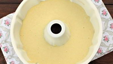 манник на воде с яйцами