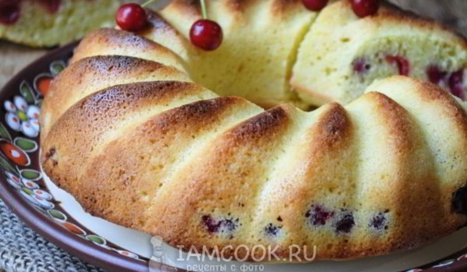 Рецепт манника с вишней на кефире