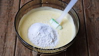 манник с вишней на кефире