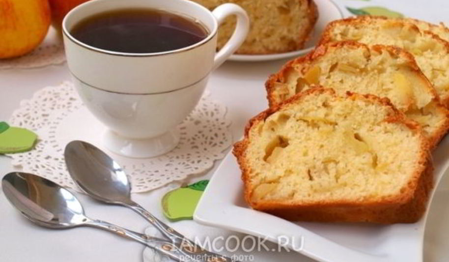 Рецепт манника с яблоками на кефире