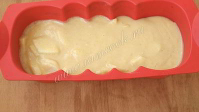 манник с яблоками на кефире