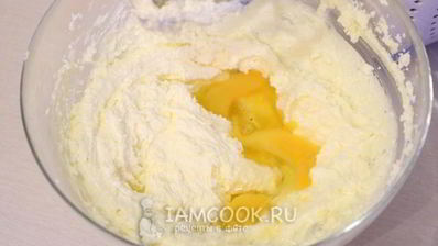 манник с яблоками в мультиварке