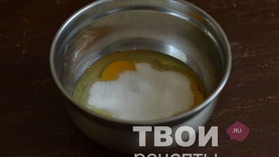 манник с яблоками