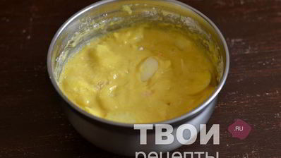 манник с яблоками