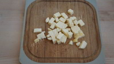 зеленые мини-манники с сыром в мультиварке