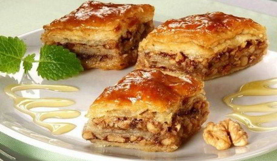 Рецепт медовой пахлавы с грецкими орехами и миндалем